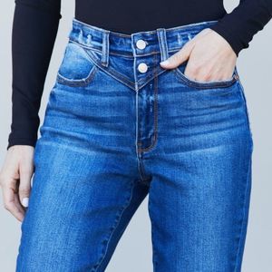 Judy Blue Double Button Yoke Classic Wash Straight Leg Denim Jeans 82329